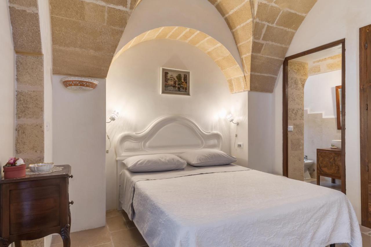 Le Lantane - Luxury Rooms Alessano Eksteriør billede