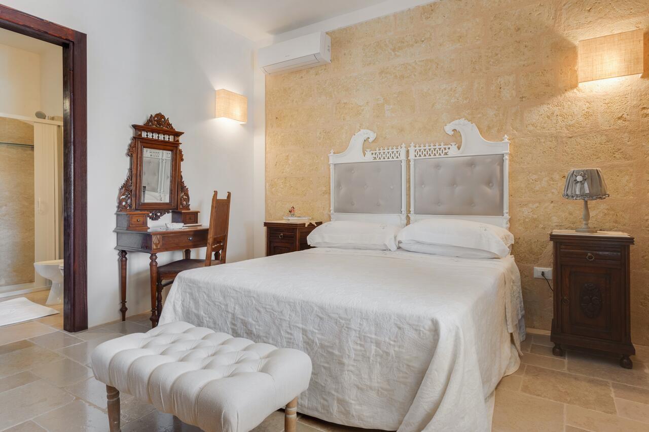 Le Lantane - Luxury Rooms Alessano Eksteriør billede