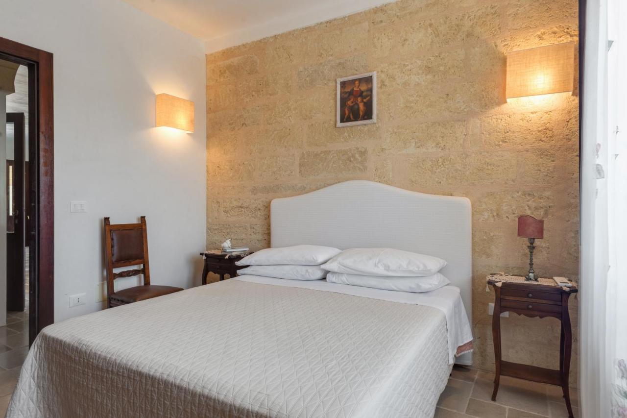 Le Lantane - Luxury Rooms Alessano Eksteriør billede